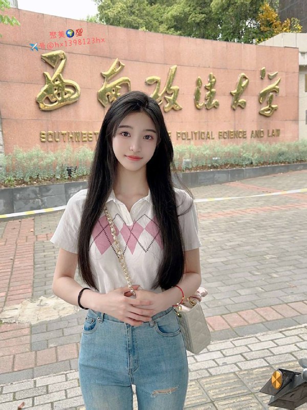 重庆❤️人白小纯 真实学生兼职﻿Height身高/168﻿Weight体重/90﻿Bust胸围/C﻿Age年龄/03﻿Hobby兴趣/清纯气质 待人温柔 声音甜美给你不一样的恋爱体验