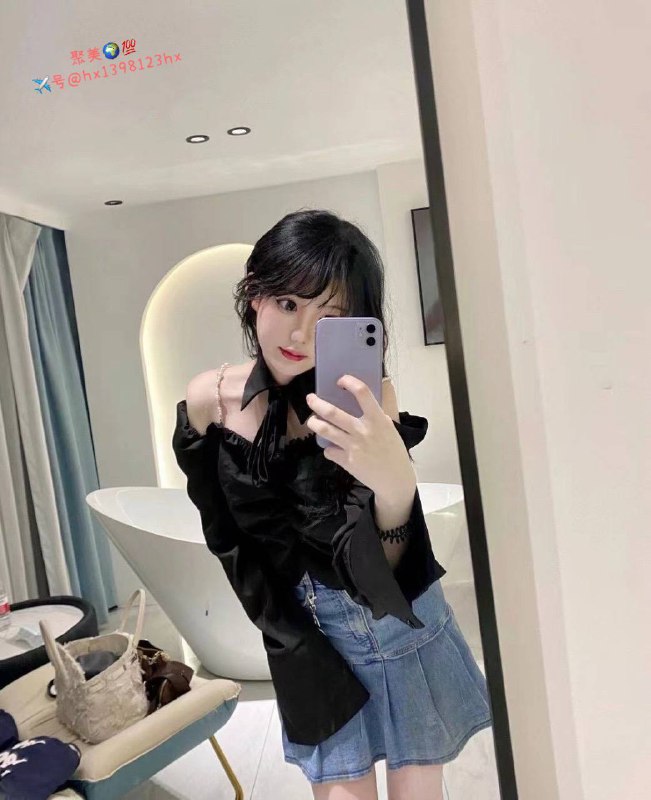 重庆新人真实大学生兼职（假赔）🌟极品：纯天然全身O整無纹身肤白牛奶肌 性格温柔有趣 可甜可御喜欢甜美可爱的必选款宝藏女孩upup~•Age/年龄 04Bust/胸围C•Height/净高170 Weight/体重 88