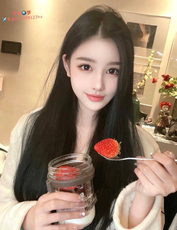 重庆❤️人真实在校大学生兼职开•身高173路E 95斤全能选手待客如初恋-清纯玉女甜美可爱