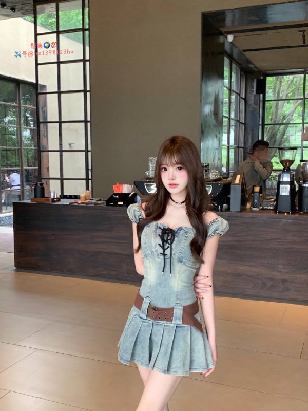 重庆🌹宝藏女孩希儿纯欲初恋脸  甜美少女 小清新甜美童颜 清新可爱 天然真实168cm🥢腿03年 90斤🐻D三粉A4腰 身材比例完美花板甜度满分，治愈您的不开心