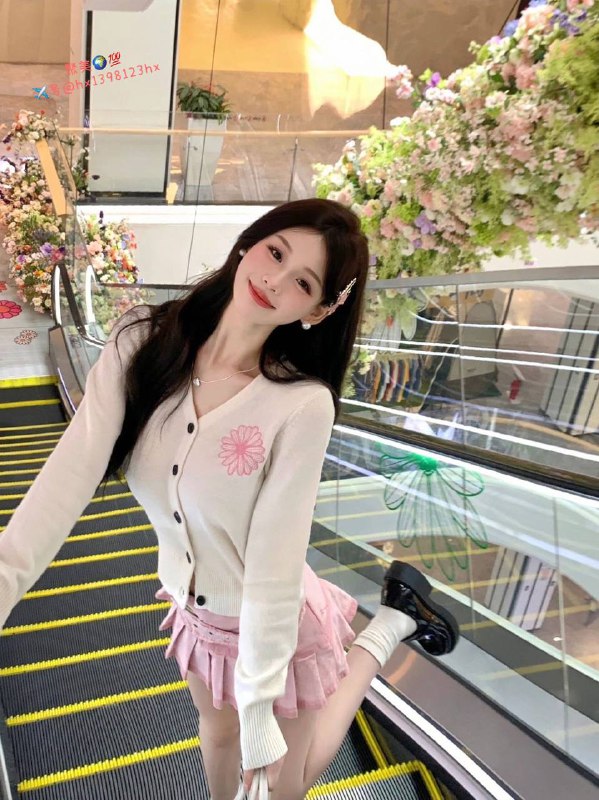 重庆❤️人米儿00年166D 舞蹈生兼职🌸穿衣有品 可驾驭Jk萝莉🌸代课如初恋 评价满分 南方姑娘很亲切