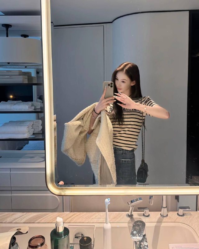 #香港兼职❤️❤️❤️~1551频道客服:@AnnaGJ168全球客服：@AnnaGJ168bot#按摩#伴游#外围