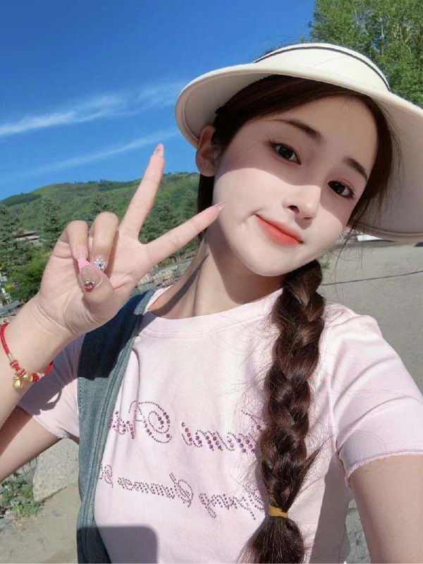 #香港❤️❤️首秀~1443提前预约频道客服:@AnnaGJ168全球客服：@AnnaGJ168bot#按摩#伴游#外围