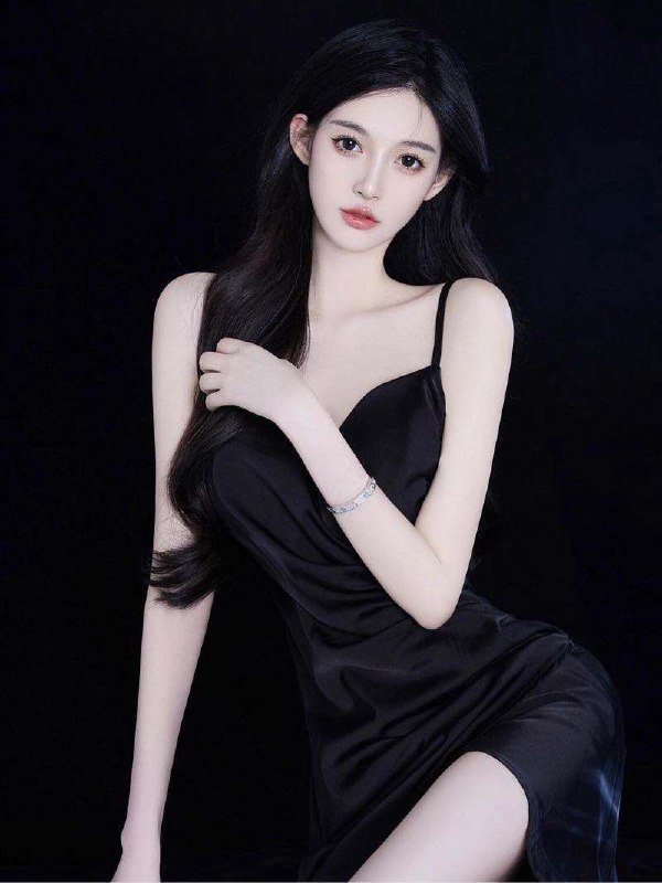 #香港气质女神~1213模特身材 超级长腿天使脸庞    魔鬼身材频道客服:@AnnaGJ168全球客服：@AnnaGJ168bot#熟女#按摩#伴游#外围