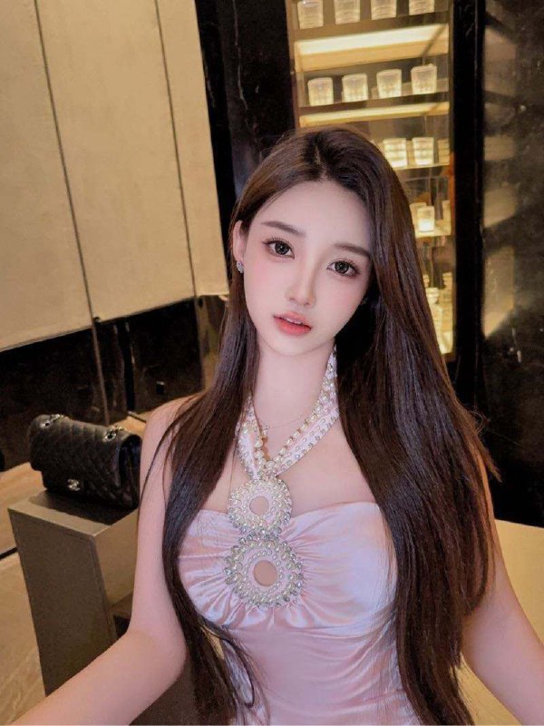 #香港御姐首秀~1210ིྀ 高情商  烦恼退散小天使👼🏻频道客服:@AnnaGJ168全球客服：@AnnaGJ168bot#兼职#按摩#伴游#外围