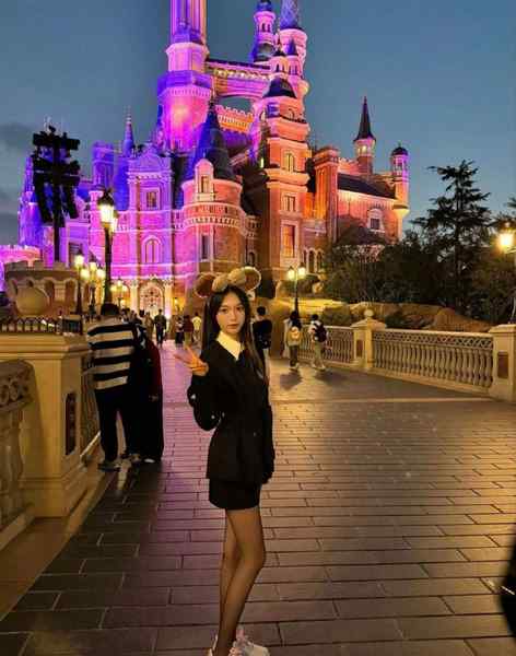 #香港清纯旺财~1202初恋女友感 温柔且细腻频道客服:@AnnaGJ168全球客服：@AnnaGJ168bot#香港兼职#香港外围