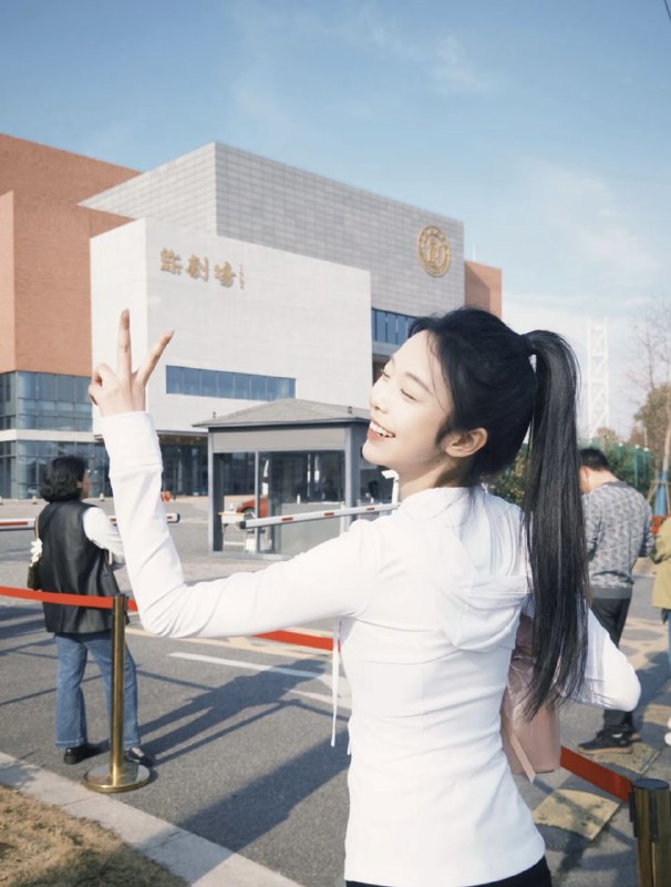 #香港英文交流~1169戏剧学院表演系频道客服:@AnnaGJ168全球客服：@AnnaGJ168bot#香港外围#香港上门