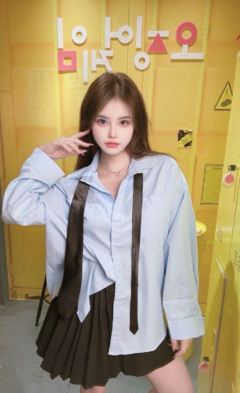 #香港健身达人~1162𝐇𝐞𝐢𝐠𝐡𝐭 ：175cm𝐖𝐞𝐢𝐠𝐡𝐭：55kg频道客服:@AnnaGJ168全球客服：@AnnaGJ168bot#香港上门品茶#香港spa