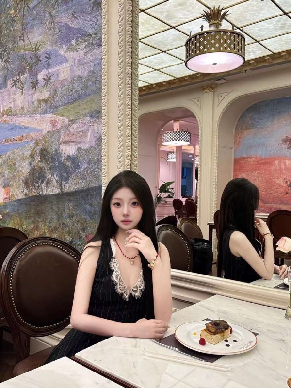 #香港圈外兼职~1160需提前预约频道客服:@AnnaGJ168全球客服：@AnnaGJ168bot#香港上门#香港spa