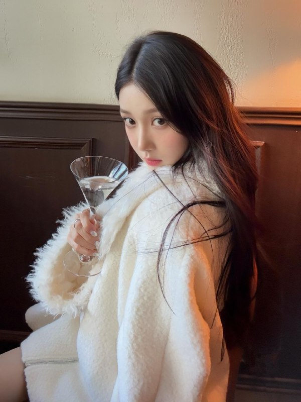 #香港颜值担当~1147频道客服:@AnnaGJ168全球客服：@AnnaGJ168bot#香港兼职#香港外围#香港上门#香港伴游