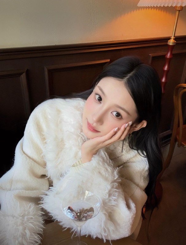 #香港颜值担当~1147频道客服:@AnnaGJ168全球客服：@AnnaGJ168bot#香港兼职#香港外围#香港上门#香港伴游