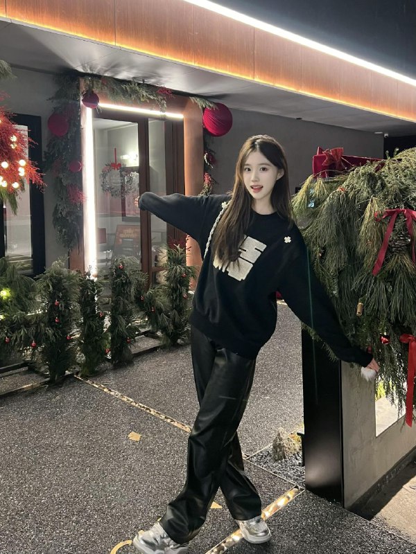 #香港清纯女友~1132频道客服:@AnnaGJ168全球客服：@AnnaGJ168bot#香港兼职#香港外围#香港上门