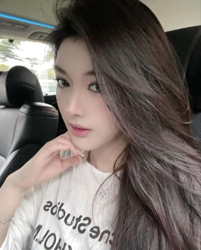 #香港蜜桃🍑臀~1131流利纯正港式粤语频道客服:@AnnaGJ168全球客服：@AnnaGJ168bot#香港兼职#香港外围#香港上门