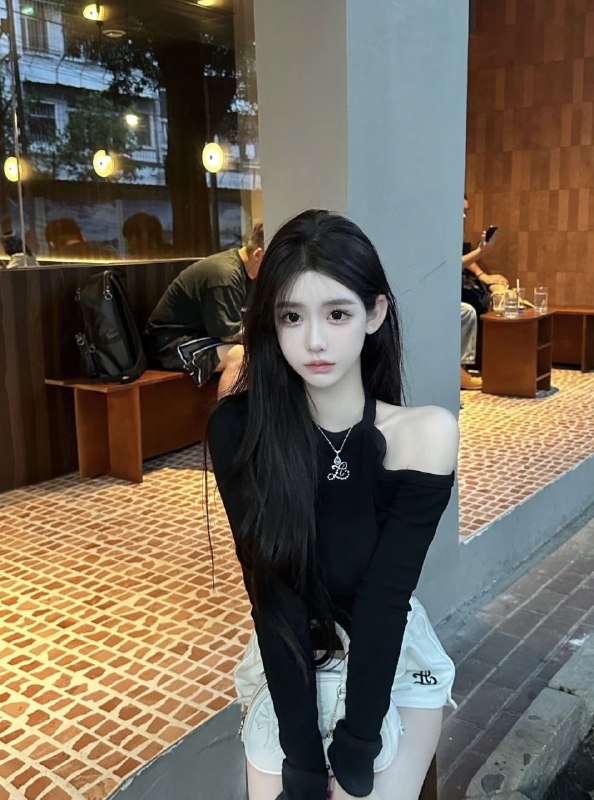 #香港新人首开~1128性格好 善沟通 主动温柔懂配合频道客服:@AnnaGJ168全球客服：@AnnaGJ168bot#香港兼职#香港外围#香港上门