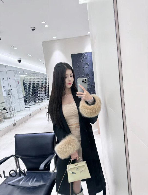 #香港青春活力~1115频道客服:@AnnaGJ168全球客服：@AnnaGJ168bot#香港兼职#香港伴游