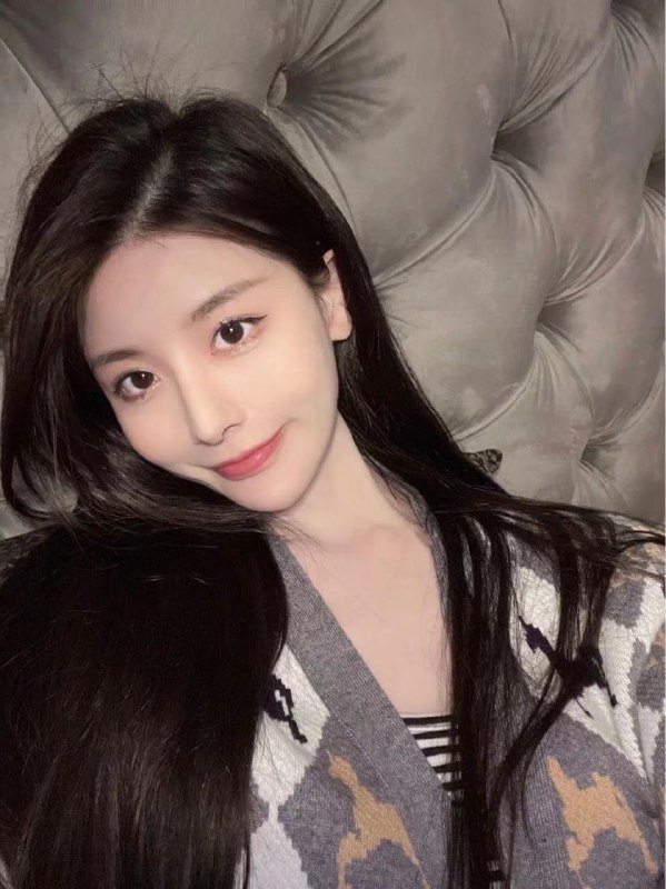 #香港纯欲女友~981会粤语在读研究生 纯兼职纯御仙女反差女友感系列皮肤雪白 气质类型 素质高真人真照，配合度极高推荐指数🌟🌟🌟🌟🌟频道客服:@AnnaGJ168全球客服：@AnnaGJ168bot#香港兼职#香港外围#香港上门