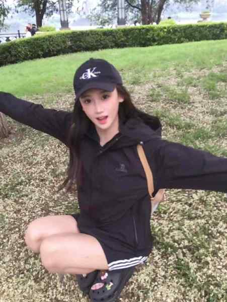 #香港预热新人~97605年 身高172，皮肤白嫩光滑细腻推荐指数🌟🌟🌟🌟🌟频道客服:@AnnaGJ168全球客服：@AnnaGJ168bot#香港兼职#香港外围#香港上门