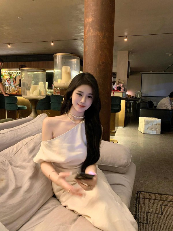 #香港轻熟辣妹~969可纯可欲 会跳舞• 情趣诱惑 丝袜大长腿💎解锁各高难度动作推荐指数🌟🌟🌟🌟🌟频道客服:@AnnaGJ168全球客服：@AnnaGJ168bot#香港兼职#香港外围#香港上门