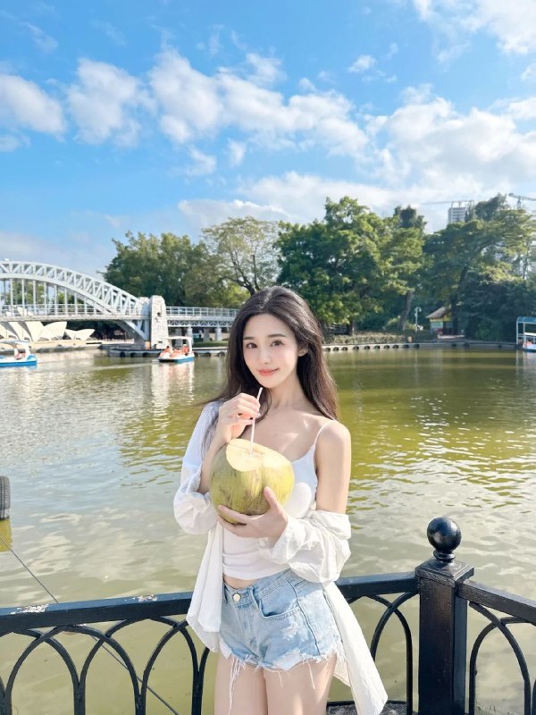 #香港极品网红~964045kg 皮肤白嫩 声音甜美 不🚬不🍺真人真照推荐指数🌟🌟🌟🌟🌟频道客服:@AnnaGJ168全球客服：@AnnaGJ168bot#香港兼职#香港外围#香港上门