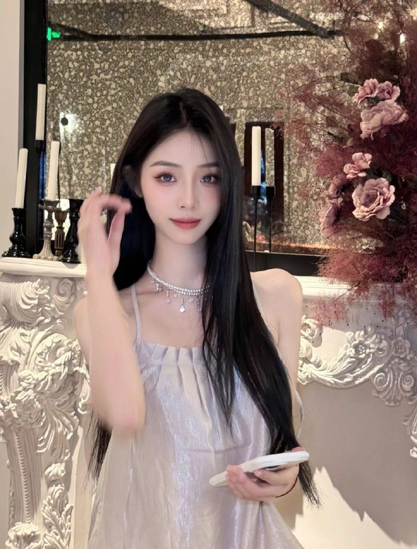 #香港短期兼职~956清纯和性感于一体  首次下💦紧致🔺你的精致女友款 洋气时尚 完美身材给你触电般的感觉 期待与你相见 低素质勿扰推荐指数🌟🌟🌟🌟🌟频道客服:@AnnaGJ168全球客服：@AnnaGJ168bot#香港兼职#香港外围#香港上门