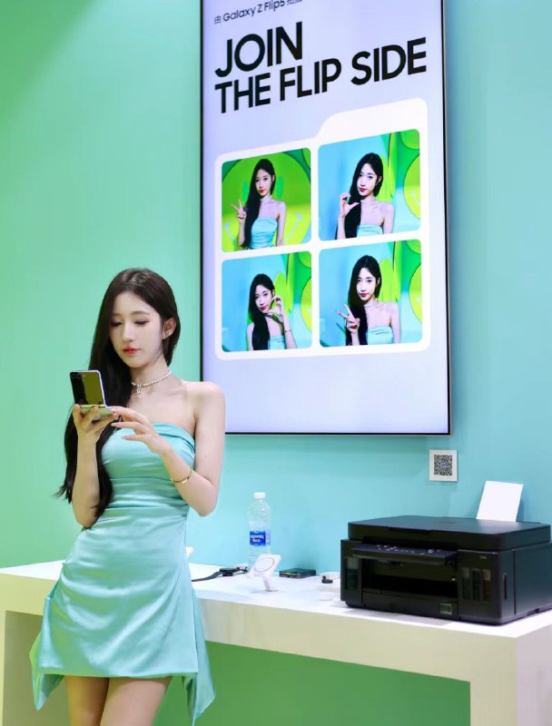 #香港极品硬万~95803年 属羊 21岁光脚净身高168cm体重45kg，真🐻D+cup五官精致自然，青春活力皮肤白嫩光滑，腰细腿长小香肩，小细腰，筷子腿推荐指数🌟🌟🌟🌟🌟频道客服:@AnnaGJ168全球客服：@AnnaGJ168bot#香港兼职#香港外围#香港上门