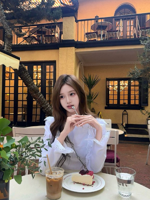 #香港首次抵港~954169C➕04洋气bxc皮肤雪白极品碧玺🐝推荐指数🌟🌟🌟🌟🌟频道客服:@AnnaGJ168全球客服：@AnnaGJ168bot#香港兼职#香港外围#香港上门