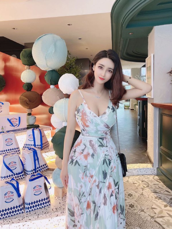 #香港极品大密~942蜜桃臀🍑只见靠谱素质高的哥哥真人🈲️🐱推荐指数🌟🌟🌟🌟🌟频道客服:@AnnaGJ168全球客服：@AnnaGJ168bot#香港兼职#香港外围#香港上门