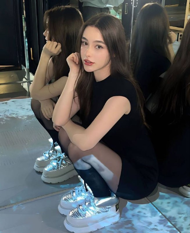 #香港洋气网红~925可69舌💋•  蜜桃🍑臀 全身雪白 超🈶️耐心•  碧玺小宝贝 希望在最好的年纪与你相遇•  S小蛮腰   前凸后翘推荐指数🌟🌟🌟🌟🌟频道客服:@AnnaGJ168全球客服：@AnnaGJ168bot#香港兼职#香港外围#香港上门