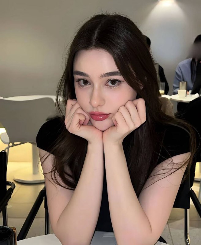 #香港洋气网红~925可69舌💋•  蜜桃🍑臀 全身雪白 超🈶️耐心•  碧玺小宝贝 希望在最好的年纪与你相遇•  S小蛮腰   前凸后翘推荐指数🌟🌟🌟🌟🌟频道客服:@AnnaGJ168全球客服：@AnnaGJ168bot#香港兼职#香港外围#香港上门