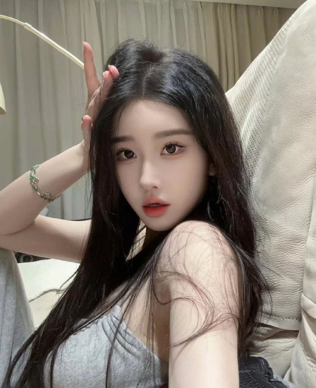 #香港可咸可甜~916体重：48kg🐻e杯 ：真胸专业：服装设计师上白班 偶尔兼职温柔懂事推荐指数🌟🌟🌟🌟🌟频道客服:@AnnaGJ168全球客服：@AnnaGJ168bot#香港兼职#香港外围#香港上门