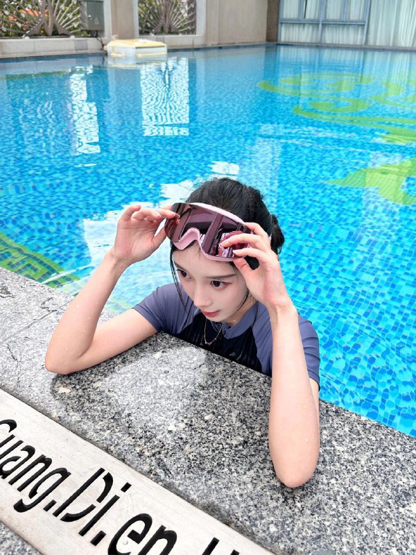 #香港声音勾魂~909皮膚白裡透紅S型身材 小細腰 筷子腿超紧致💧润大眼正妹氣質 声音软糯高素质 配合度极高 最高服務態度100%好評推荐指数🌟🌟🌟🌟🌟频道客服:@AnnaGJ168全球客服：@AnnaGJ168bot#香港兼职#香港外围#香港上门