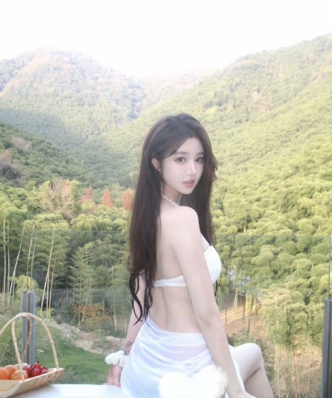 #香港漫画身材~881频道客服:@AnnaGJ168