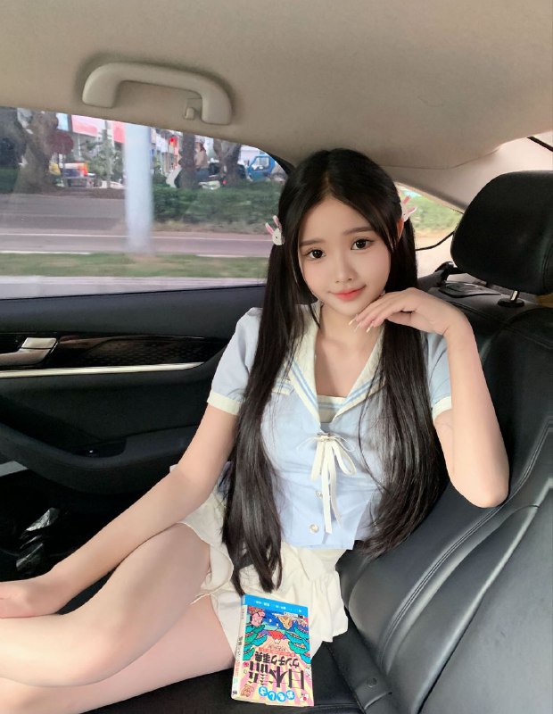 #深圳极品新人~118频道客服:@AnnaGJ168