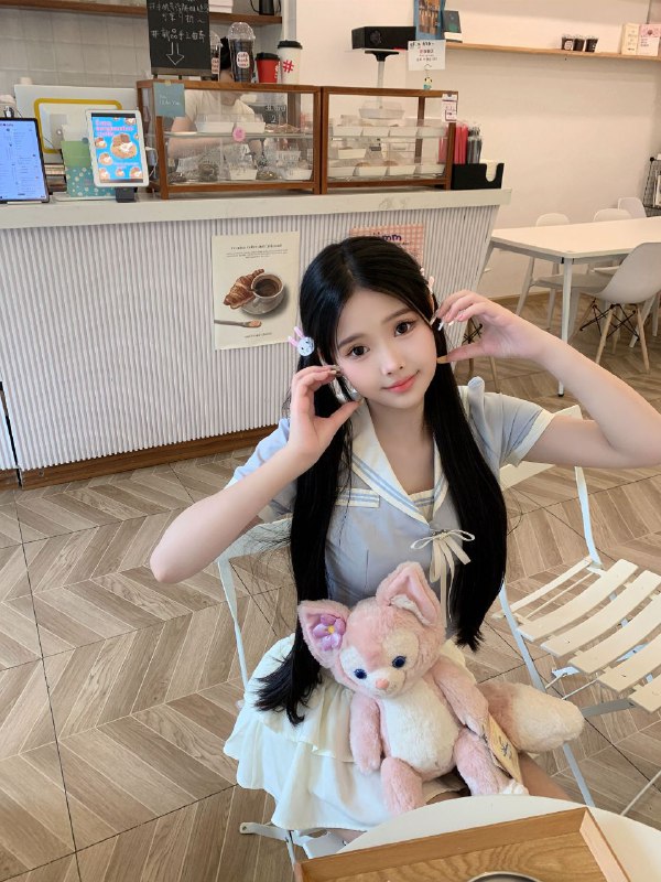 #深圳极品新人~118频道客服:@AnnaGJ168