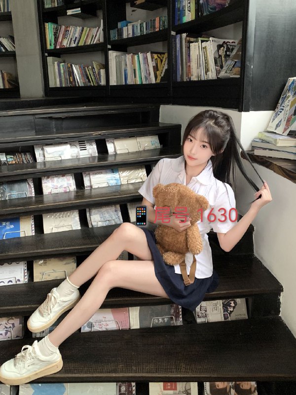 #深圳🦋极品兼职 ～116清纯无整  真实照片  肤白水嫩活泼开朗  热情不事🌐频道客服@AnnaGJ168