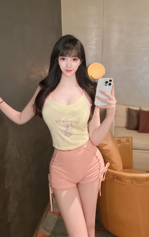 #深圳🦋极品新人 ～113🌸体重     48kg•🌸身高     172cm•🌸🐻D➕•🌸兴趣爱好：健身  游泳 瑜伽•纯欲天花板•🌸身材高挑无赘肉•马甲线  水蛇腰•🌐频道客服@AnnaGJ168