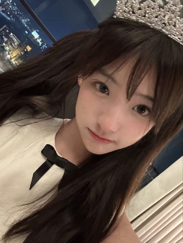 #深圳🦋极品款 ～106𝐇𝐞𝐢𝐠𝐡𝐭身高/168D• 𝐖𝐞𝐢𝐠𝐡𝐭体重/44kg• 𝐁𝐮𝐬𝐭胸围/D• 𝐎𝐜𝐜𝐮𝐩𝐚𝐭𝐢𝐨𝐧职业/自媒体博主 签约模特/• 𝐒𝐩𝐞𝐜𝐢𝐚𝐥𝐢𝐭𝐲特长/彩画🎨服装设计 摄影📹• 𝐇𝐨𝐛𝐛𝐲兴趣/健身🏋🏻冲浪🏄‍♀️🌐频道客服@AnnaGJ168