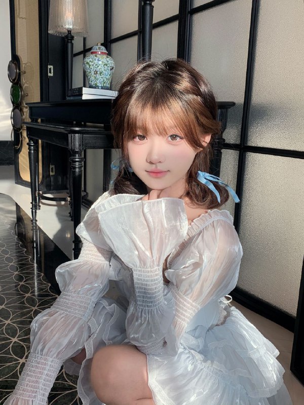 #深圳🌺极品新人~lcy9095~圈外女友 皮肤白的发光 上下粉 性格温柔🦋诚不欺情趣客 下单流程：🌷加入频道 甄选碧玺嫩妹🌷联系客服 确认下单🌷可上门 可去妹子工作室🌷见到妹子再付💰服务开始🌐频道客服@AnnaGJ168🌐频道客服@AnnaGJ168