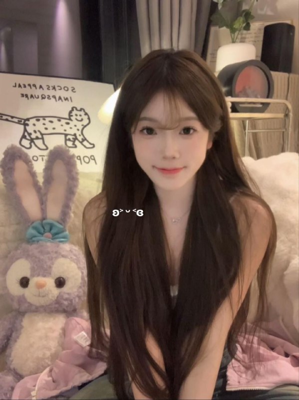 #深圳🌺极品新人~rw9031~身高/Height  160 cm• 胸围/Bust   C• 性格温柔甜美长相初恋女友🌷可上门 可去妹子工作室🌷见到妹子再付💰服务开始🌐频道客服@AnnaGJ168