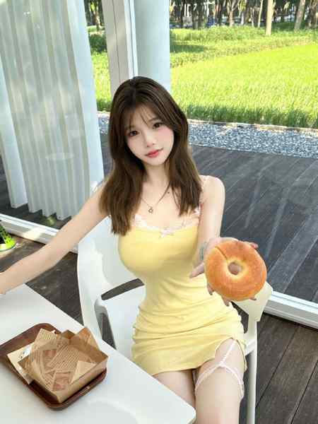 #深圳🌺极品新人~rw9027~圈外兼职：🌷可上门 可去妹子工作室🌷见到妹子再付💰服务开始🌐频道客服@AnnaGJ168