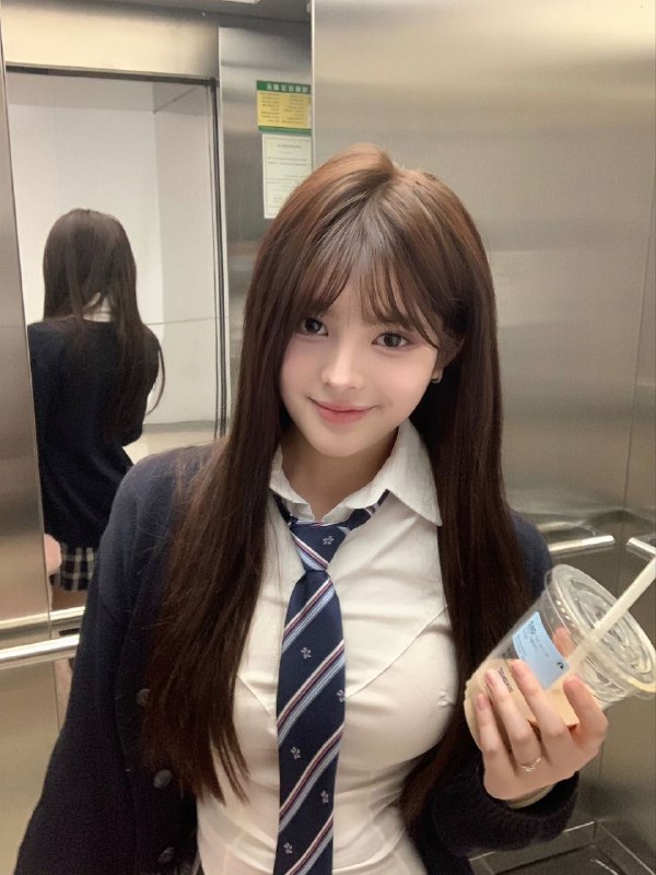 #深圳🌺~lcy9022~初恋女友般体验  俏皮可爱短期兼职，不催不事，期待🦋诚不欺情趣客 下单流程：🌷加入频道 甄选碧玺嫩妹🌷联系客服 确认下单🌷可上门 可去妹子工作室🌷见到妹子再付💰服务开始🌐频道客服@AnnaGJ168🌐频道客服@AnnaGJ168