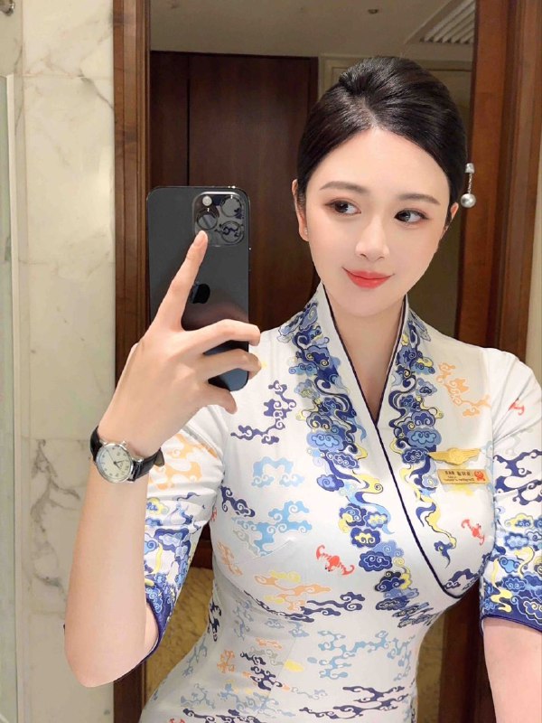 #深圳🌺空姐兼职~hz9020~人照对版短期兼职，不催不事，期待🦋诚不欺情趣客 下单流程：🌷加入频道 甄选碧玺嫩妹🌷联系客服 确认下单🌷可上门 可去妹子工作室🌷见到妹子再付💰服务开始🌐频道客服@AnnaGJ168🌐频道客服@AnnaGJ168