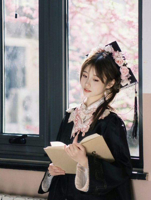 #深圳🌺新人兼职~9009~人照对版🎀无整容  清纯甜美 邻家女孩  情商高会互动🦋诚不欺情趣客 下单流程：🌷加入频道 甄选碧玺嫩妹🌷联系客服 确认下单🌷可上门 可去妹子工作室🌷见到妹子再付💰服务开始🌐频道客服@AnnaGJ168🌐频道客服@AnnaGJ168