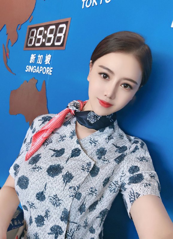 #深圳🌺空姐首开 ns9004~人照对版173🐻E 兼职在飞 短暂停留 气质女神💃大长腿🦵性格温柔乖巧 笑容甜美大🦋诚不欺情趣客 下单流程：🌷加入频道 甄选碧玺嫩妹🌷联系客服 确认下单🌷可上门 可去妹子工作室🌷见到妹子再付💰服务开始🌐频道客服@AnnaGJ168🌐频道客服@AnnaGJ168