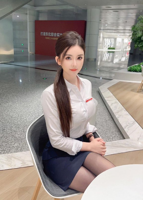 #深圳🌺sz8098~人照对版·清纯 甜美 乖巧 无整🦋诚不欺情趣客 下单流程：🌷加入频道 甄选碧玺嫩妹🌷联系客服 确认下单🌷可上门 可去妹子工作室🌷见到妹子再付💰服务开始🌐频道客服@AnnaGJ168🌐频道客服@AnnaGJ168