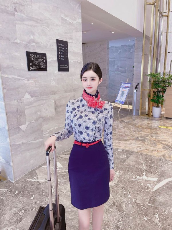 #深圳今日推荐💋💋空姐sz8062🦋诚不欺客 下单流程🔻：🌷加入频道 甄选碧玺嫩妹🌷联系客服 确认下单🌷可上门 可去妹子工作室🌷见到妹子再付💰服务开始🌐频道客服@AnnaGJ168🌐频道客服@AnnaGJ168