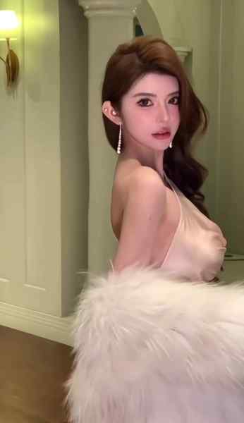 深圳Sz8058-性感嫩妹-上门/工作室