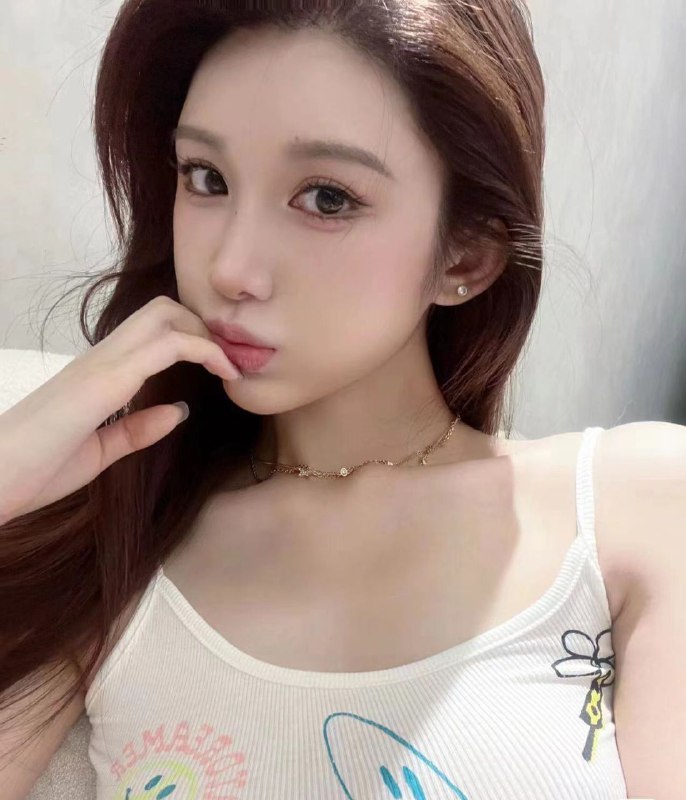 #深圳今日推荐⭕️SZ7037🥛身高175体重52kg年龄02年S型身材❤️极致体验❤️洋气少女❤️精致大长腿❤️🦋诚不欺客 下单流程🔻：🌷加入频道 甄选碧玺嫩妹🌷联系客服 确认下单🌷可上门 可去妹子工作室🌷见到妹子再付💰服务开始🌐频道客服@AnnaGJ168🌐频道客服@AnnaGJ168