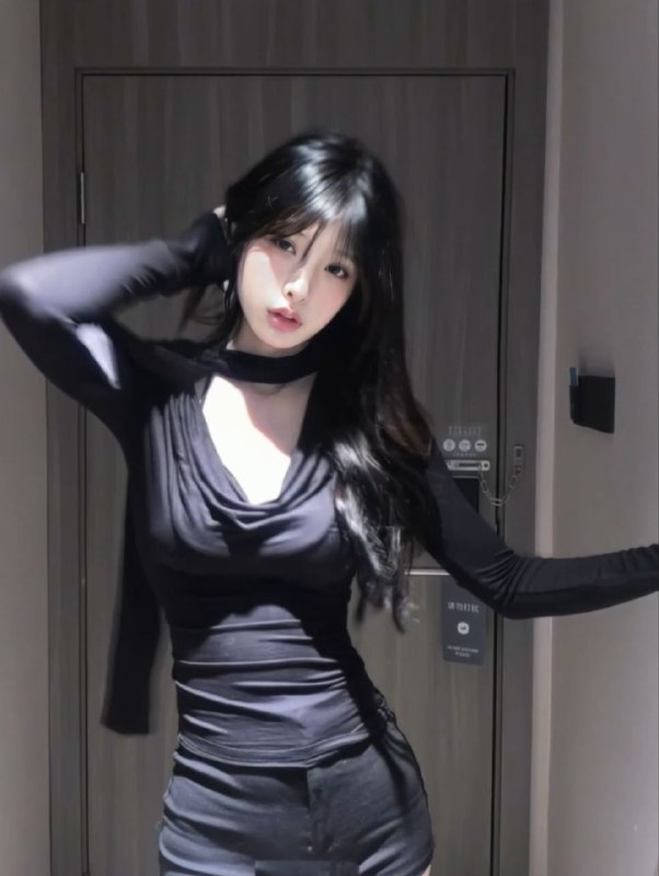 #深圳今日推荐💋💋⭕️701101年，170🐻C🉑69🐍，🉑车，不登记代开、有丝W、高跟，口🔥一级棒🦋诚不欺客 下单流程🔻：🌷加入频道 甄选碧玺嫩妹🌷联系客服 确认下单🌷可上门 可去妹子工作室🌷见到妹子再付💰服务开始🌐频道客服@AnnaGJ168🌐频道客服@AnnaGJ168