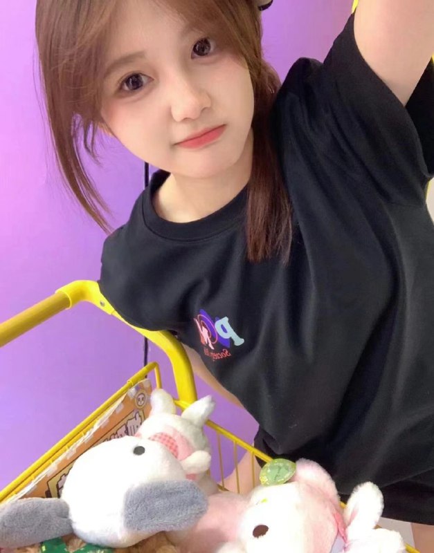 #深圳今日推荐⭕️7006露露～圈外新人•✨•皮肤雪白 广东人 会粤语• 性格开朗活泼热情🌟有耐心态度好.不抽🚬无纹身🦋诚不欺客 下单流程🔻：🌷加入频道 甄选碧玺嫩妹🌷联系客服 确认下单🌷可上门 可去妹子工作室🌷见到妹子再付💰服务开始🌐频道客服@AnnaGJ168🌐频道客服@AnnaGJ168